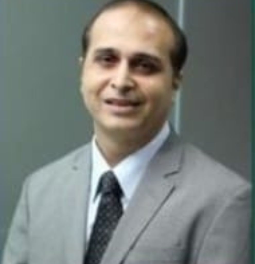 Dr Hitanshu Bhatt